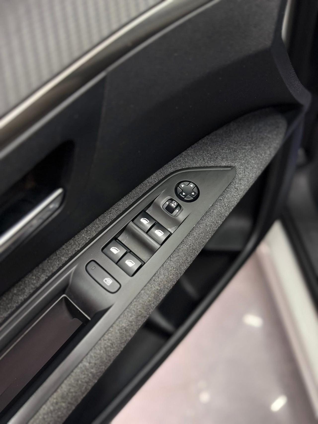 Peugeot 3008 1.5 BlueHDi 130 cv EAT8 Allure Pack 12/2021