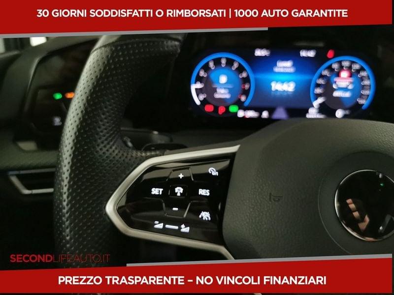 Volkswagen Golf 1.5 etsi evo R-Line 130cv dsg