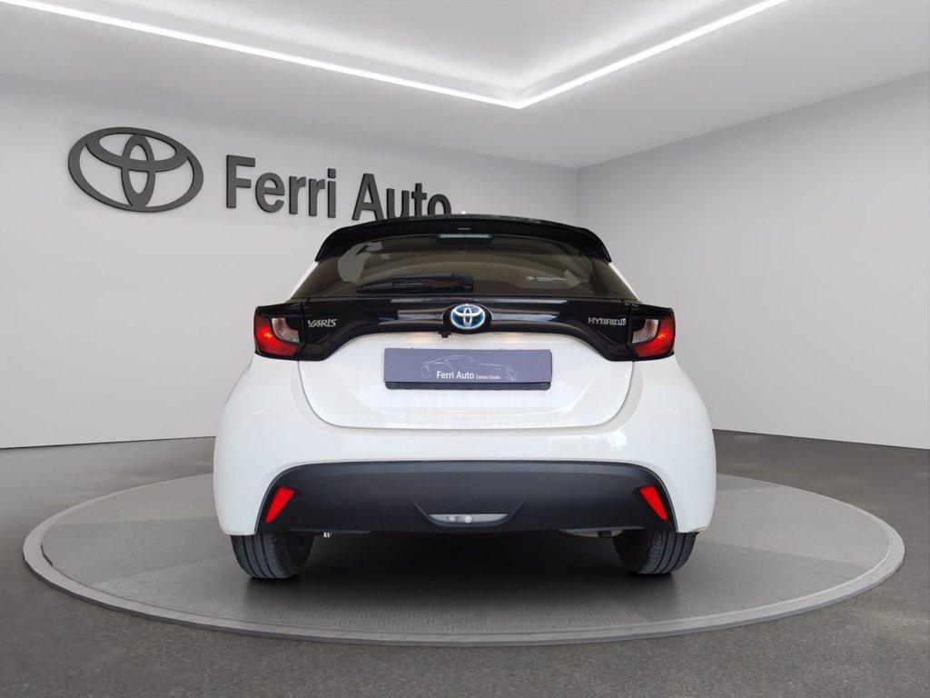 TOYOTA Yaris 1.5h active del 2023
