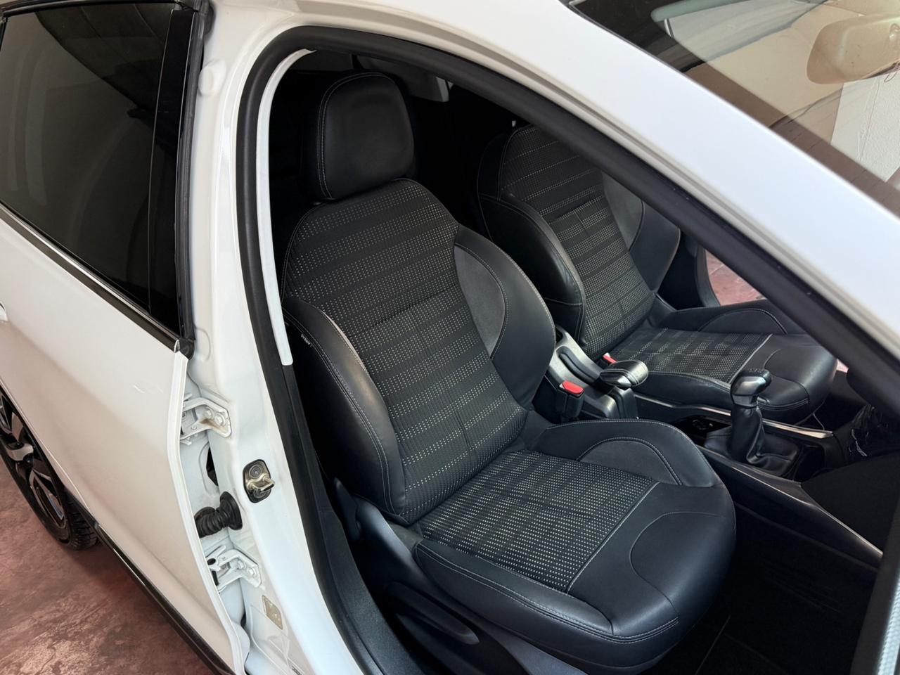 Peugeot 2008 1.6 e-HDi 92 CV Stop&Start Allure