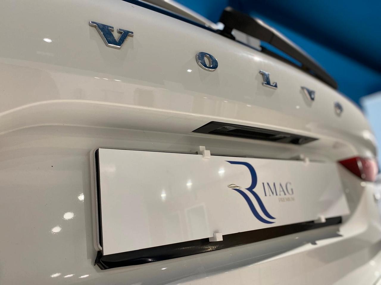 Volvo XC 60 XC60 B4 (d) AWD automatico Plus Dark