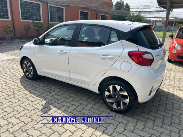 HYUNDAI i10 1.0 63 CV Connectline KM 0