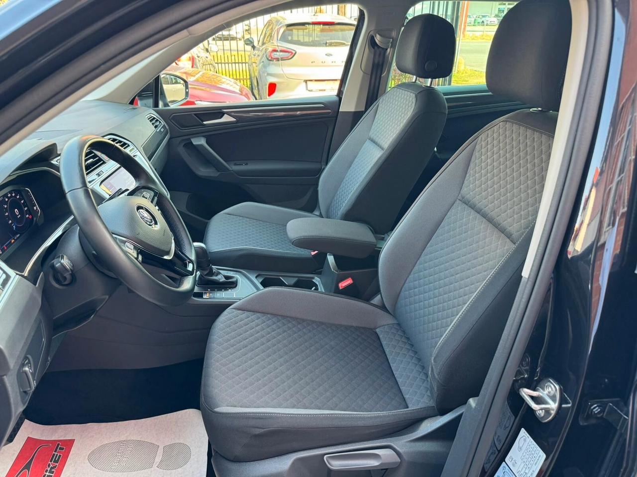 Volkswagen Tiguan 1.5 tsi R-Line 150cv dsg