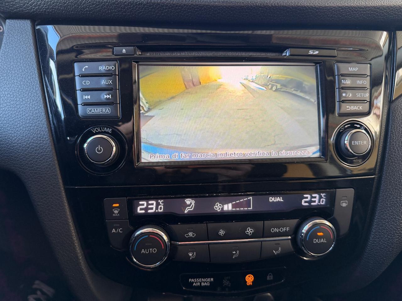 Nissan Qashqai 1.6 dCi Navi Automatica -2017