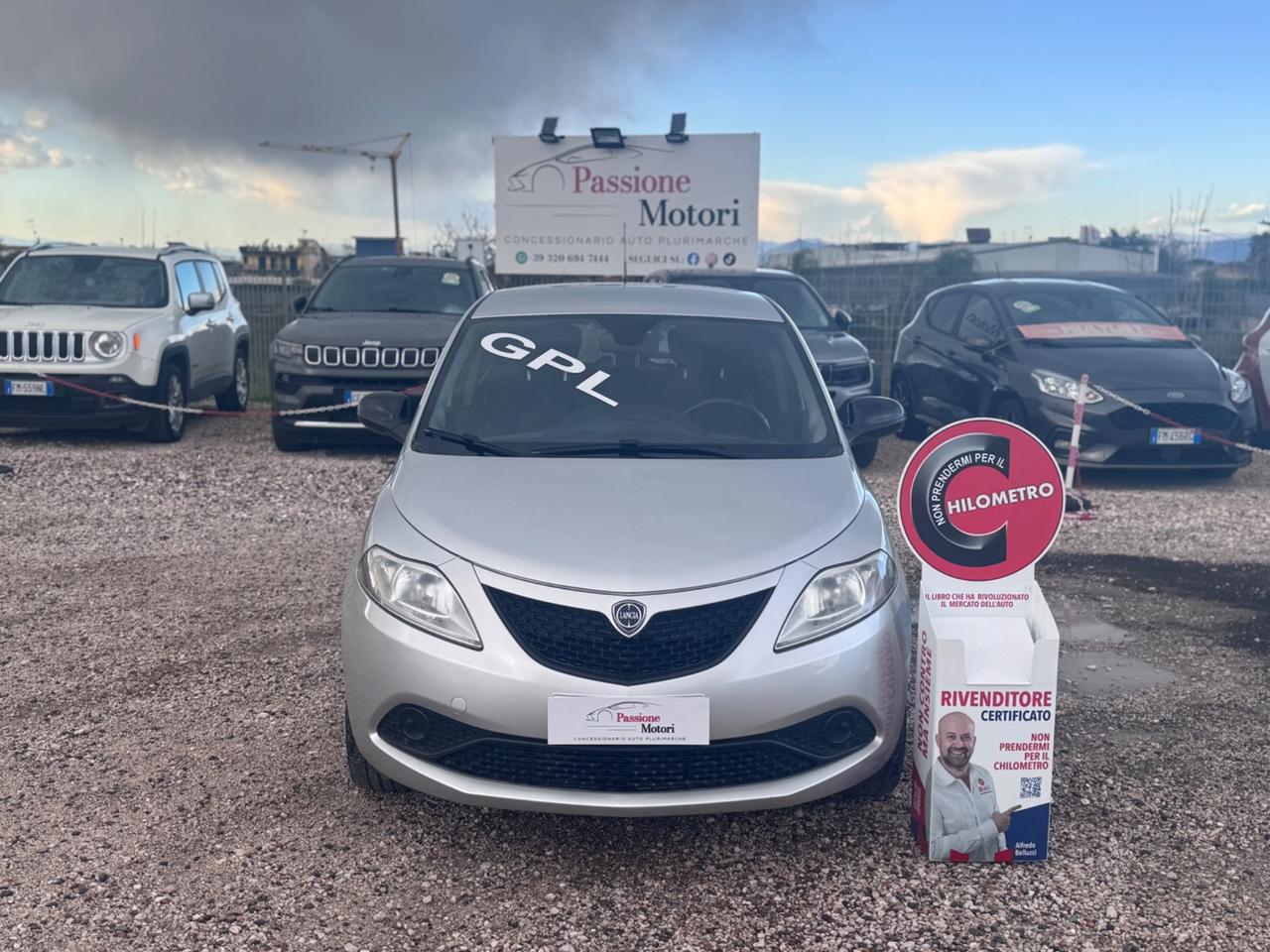 Lancia Ypsilon 1.2 69 CV 5 porte GPL Ecochic Gold