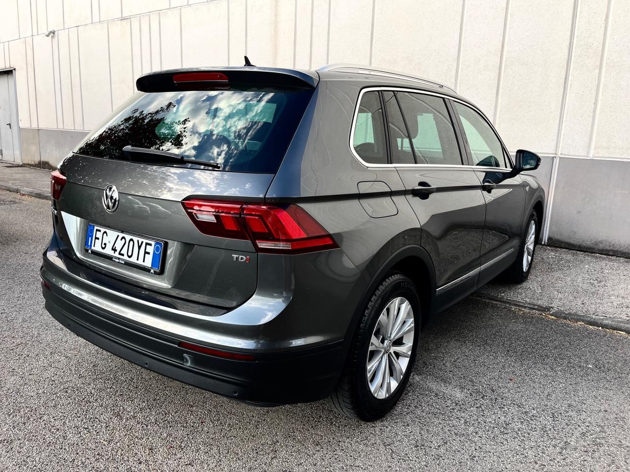 EURO6B Volkswagen Tiguan 1.6 TDI *NAVI*SEDIL RISCALD