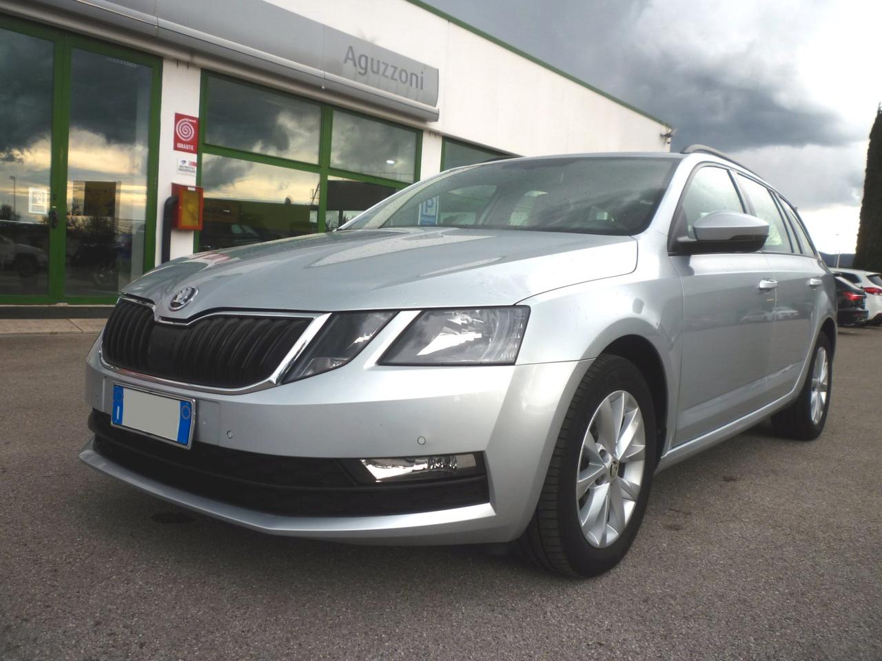 SKODA Octavia Wagon 1.6 TDI SCR 115 CV DSG Executive 2019