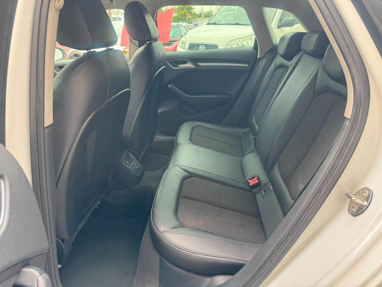 Audi A3 1.6 TDI clean diesel Ambition