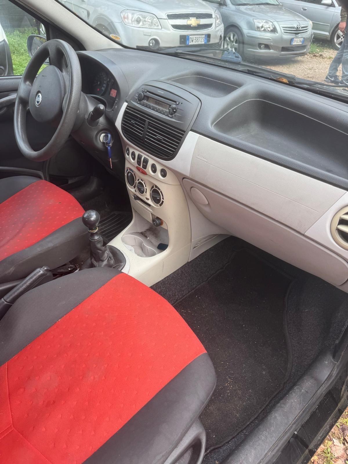 Fiat Punto 1.2 3 porte Active