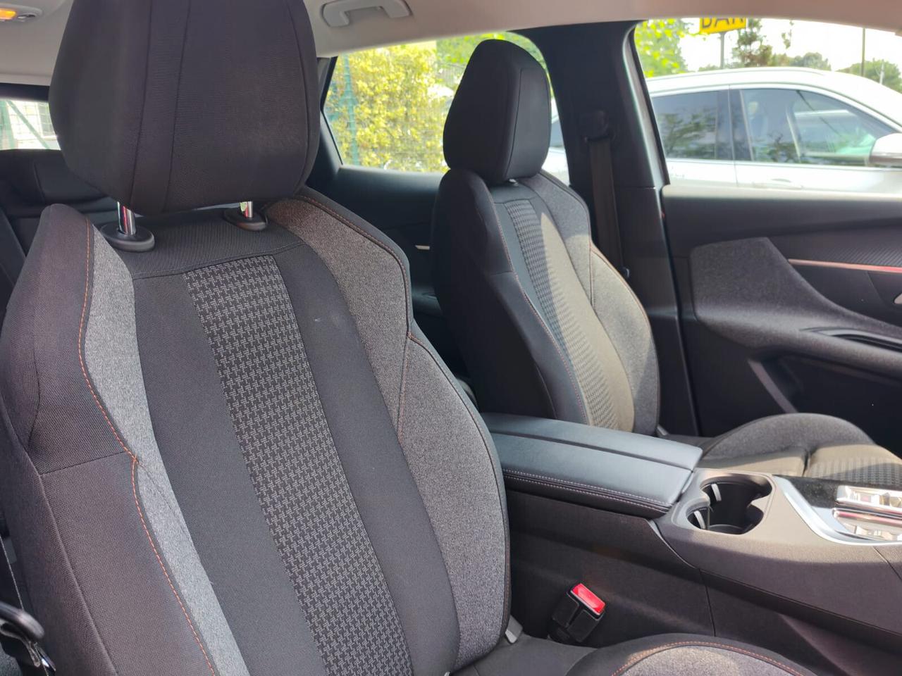Peugeot 3008 BlueHDi 130 S&S Active Pack