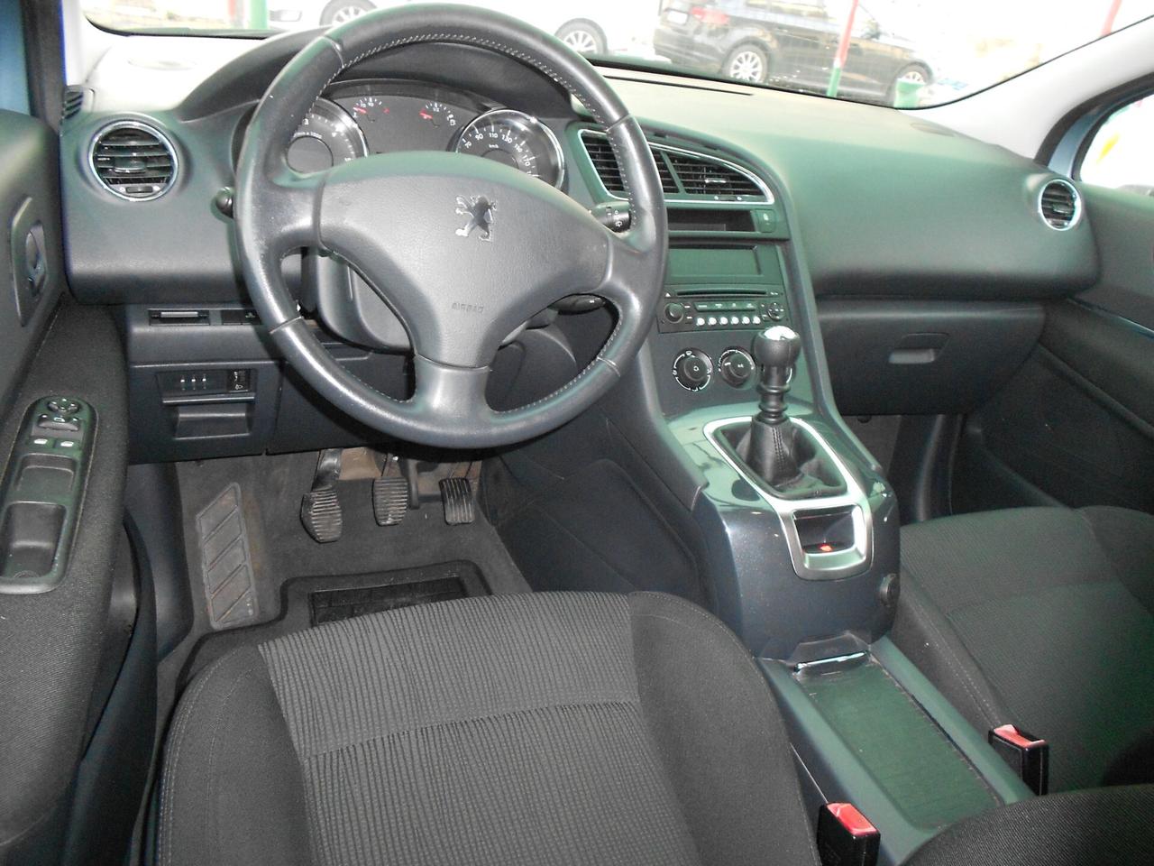 Peugeot 5008 1.6 HDi 110CV Premium