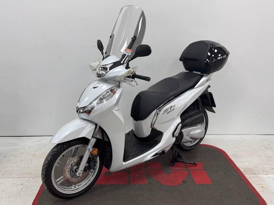 Honda SH 300 TUA SENZA ANTICIPO E SENZA BUSTA PAGA!