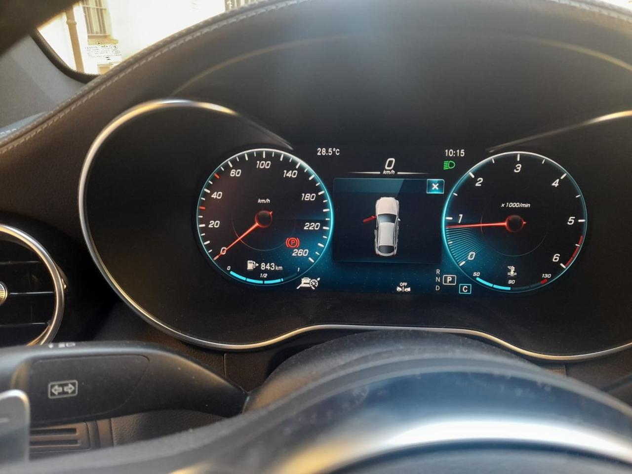 Mercedes-Benz GLC 220 Premium Plus #11059