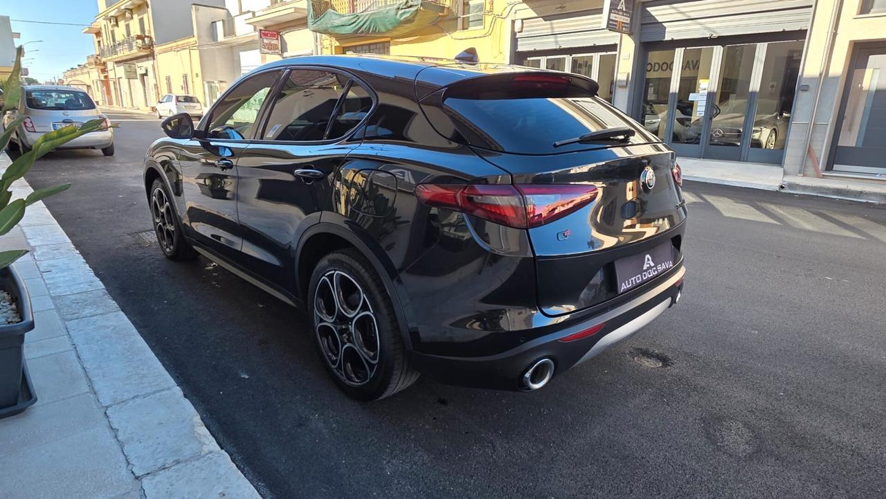 Alfa Romeo Stelvio 2.2 Turbodiesel 210 CV AT8 Q4 Executive