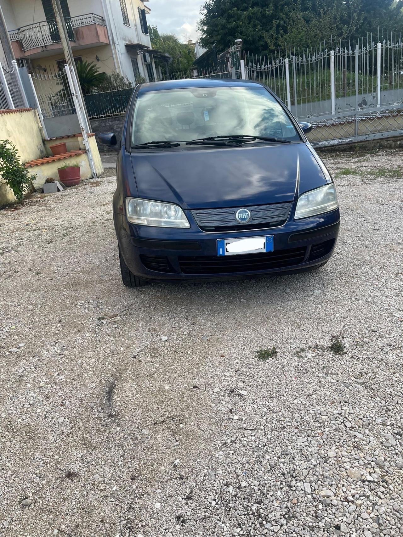 Fiat Idea 1.2 16V BlackLabel
