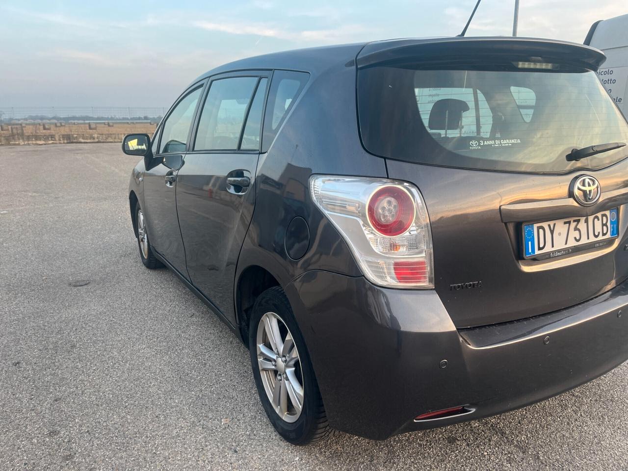 Toyota Verso 1.6 Sol CON SOLI 91.900 KM CERTIFICATI TOYOTA UNICO PROPRIETARIO, 5 posti