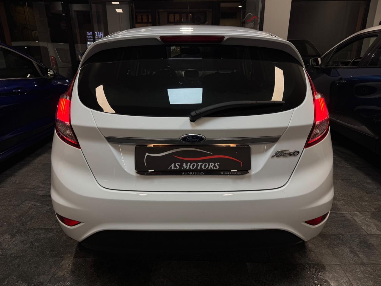 Ford Fiesta 1.5 TDCi 75CV 5 porte Titanium