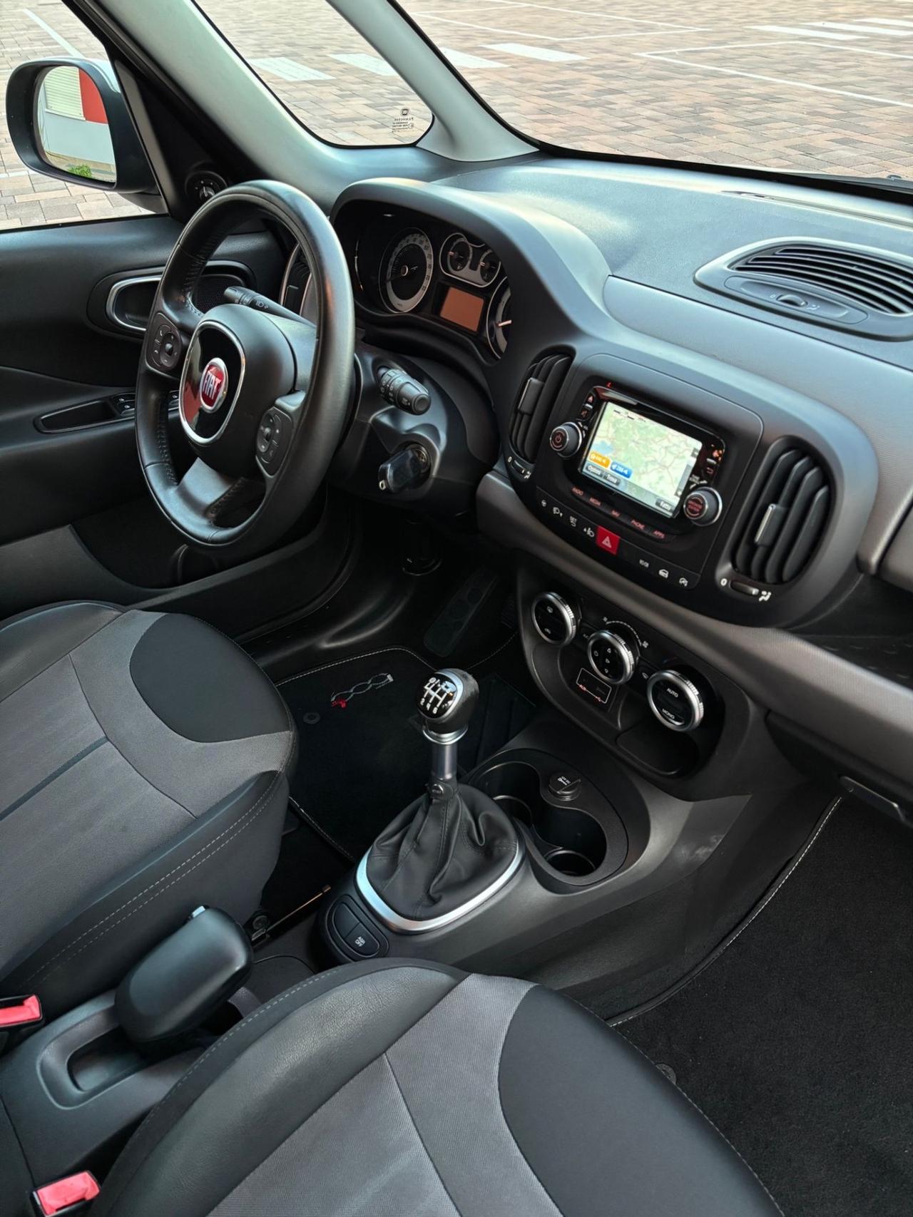 Fiat 500L Living 1.6 Multijet 120 CV Lounge 7 Posti!