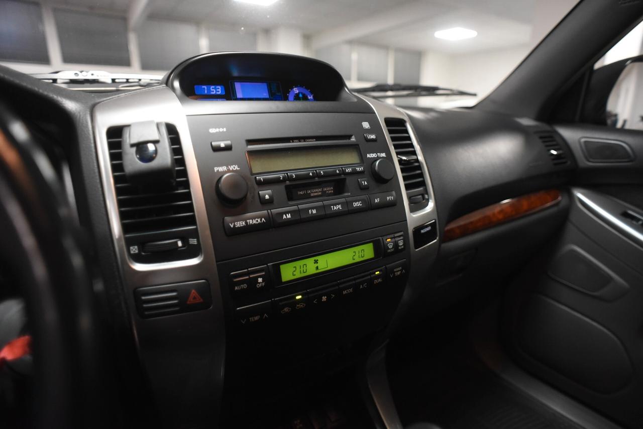 Toyota Land Cruiser 3.0 D-4D 16V cat 5 porte aut. Sol