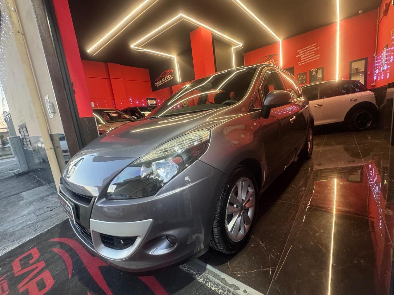 Renault Scenic Scénic X-Mod 1.5 dCi 110CV EDC Luxe automatico