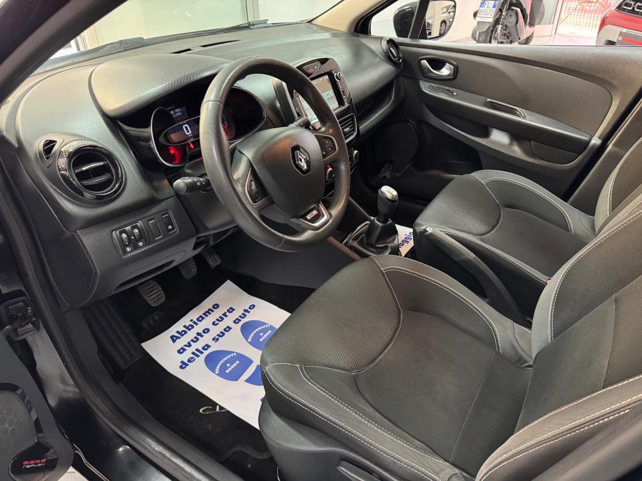 Renault Clio dCi 8V 75 CV 5 porte Moschino Intens