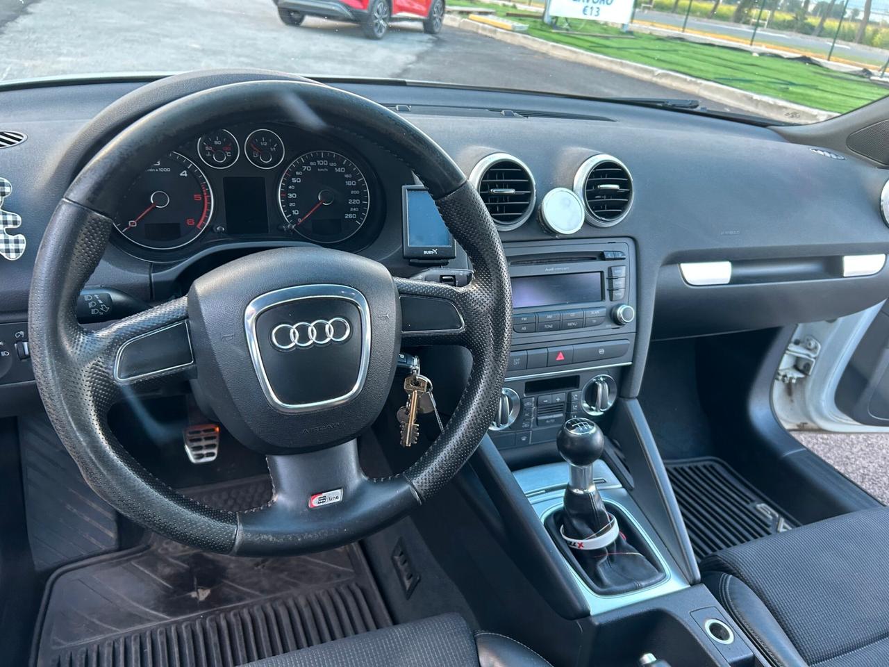 Audi A3 2.0 Tdi Sportback S-LINE ok neopatentati unico proprietario tutta tagliandata con libretto tagliandi