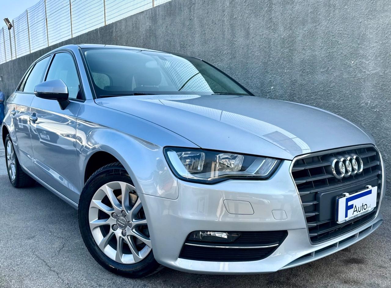 Audi A3 1.6 TDI,TETTO APRIBILE ,Climatronic bizona,Navi,ecc.