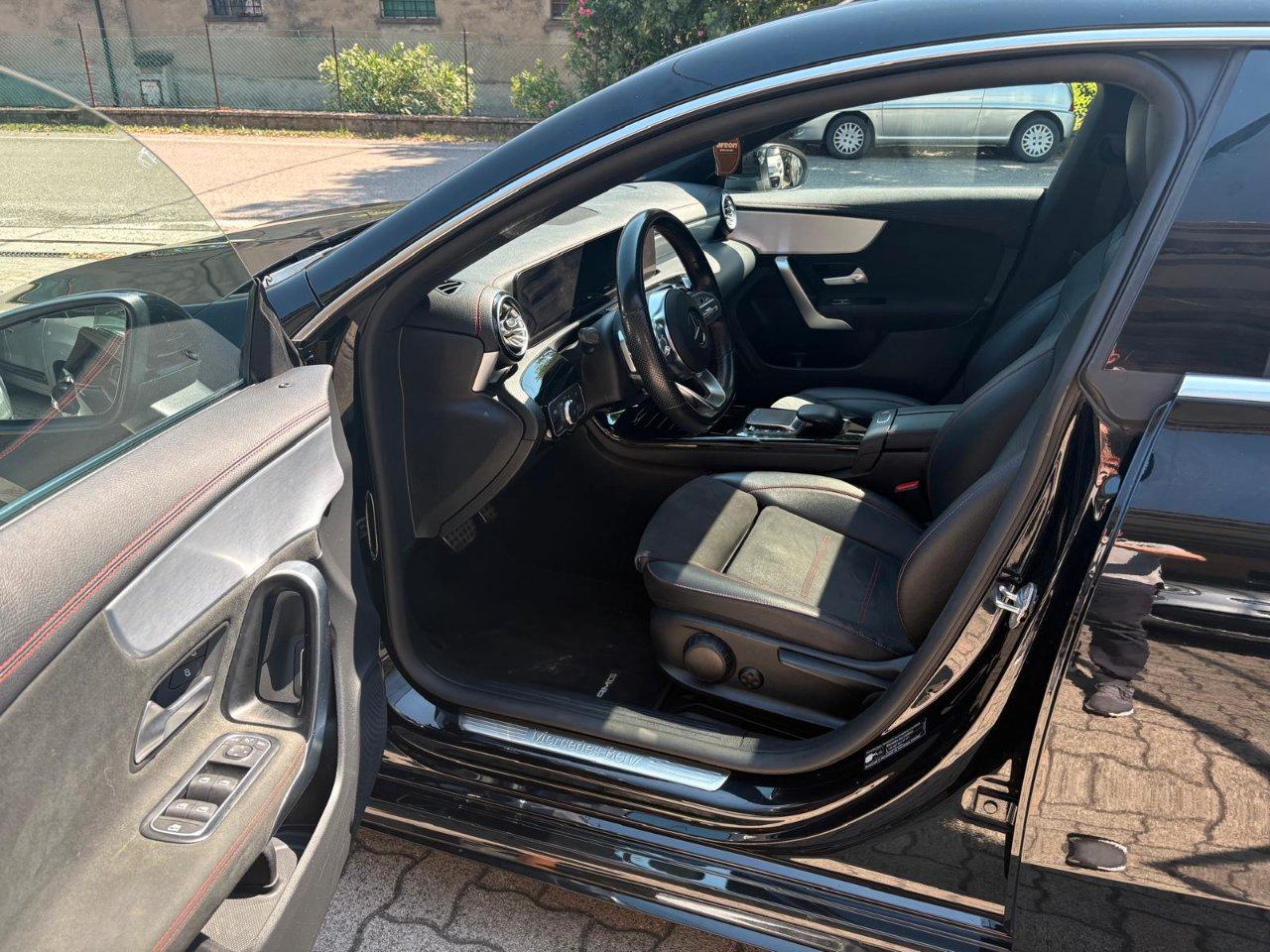Mercedes CLA 220 220 d Premium AMG PANORAMA