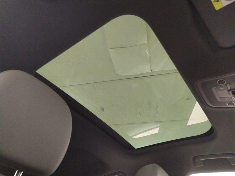 Audi Q3 Sportback 40 2.0 tdi Identity Black quattro 193cv s-tronic