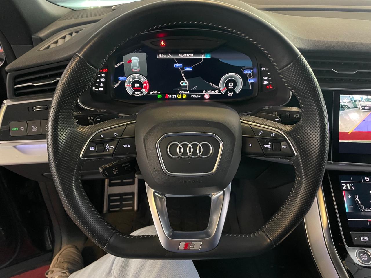 Audi Q8 50 TDI 286 CV quattro tip Sport Sedili Guscio