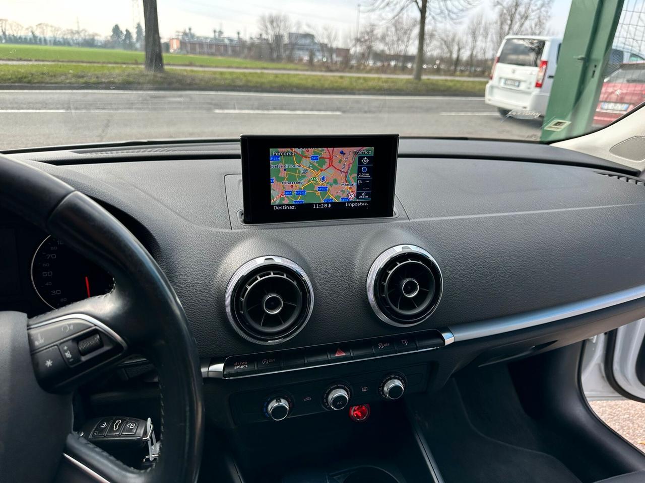 Audi A3 SPB 1.6 TDI clean diesel Ambition