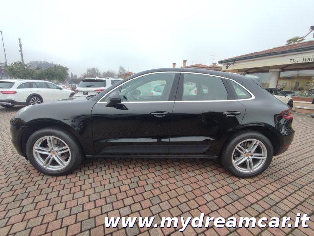 PORSCHE Macan 2.0