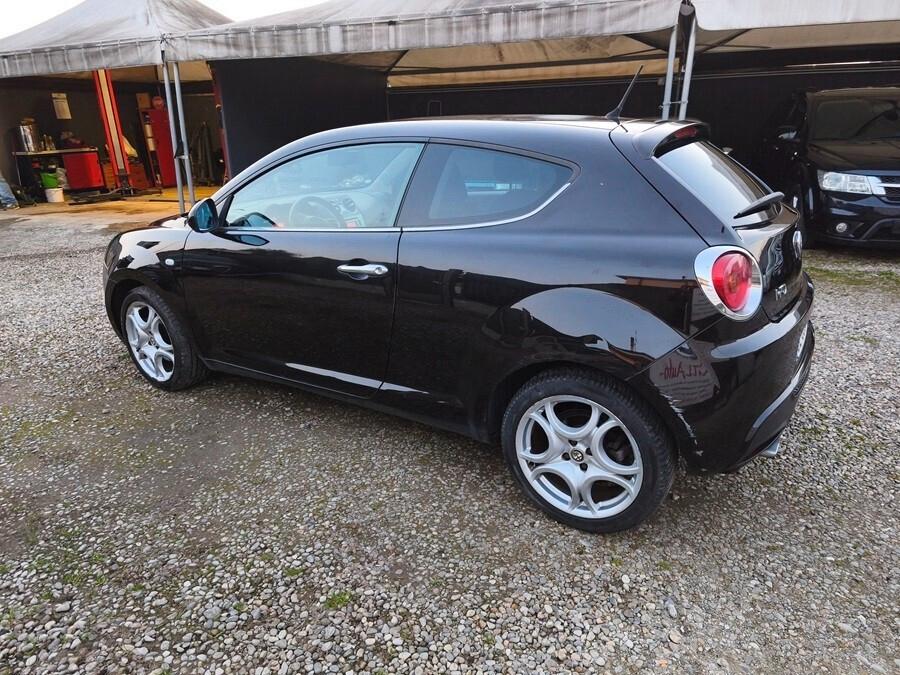 Alfa Romeo MiTo 1.4 T 120 CV GPL Distinctive Sport Pack