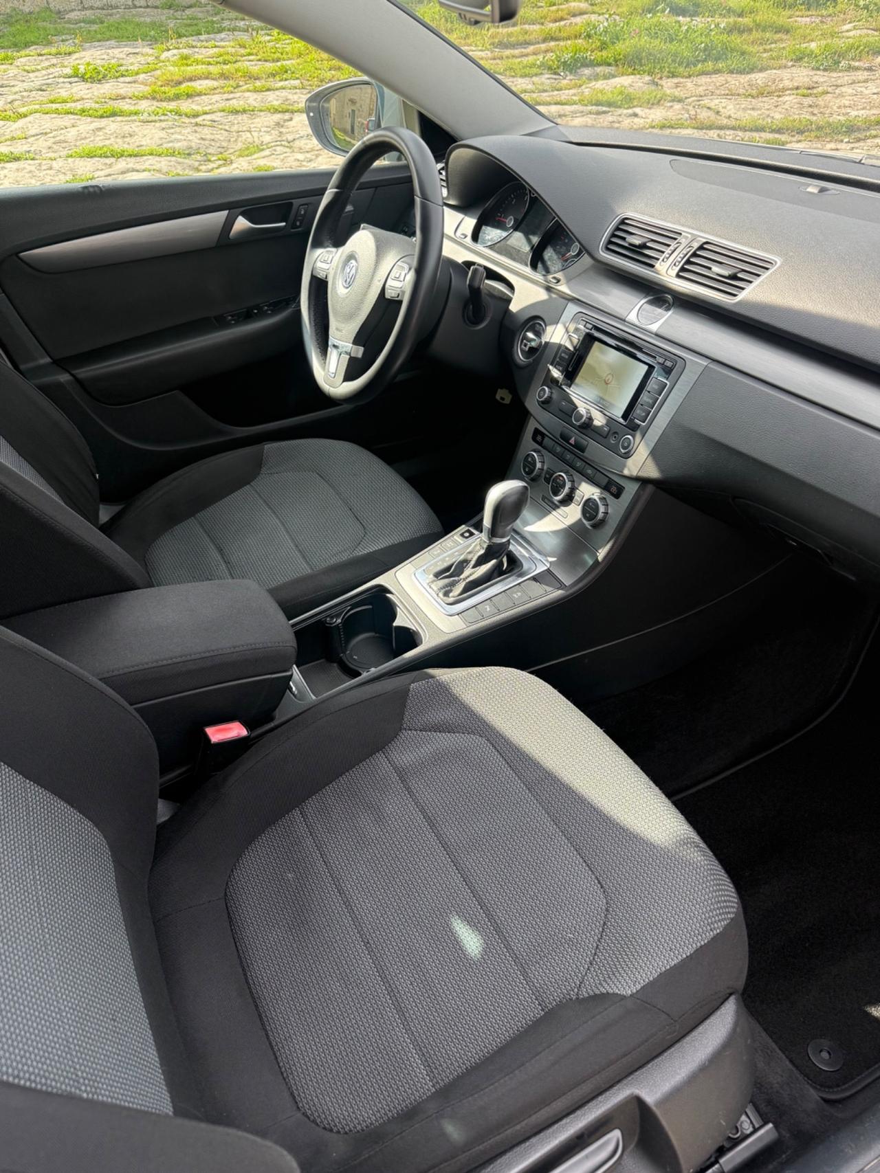 Volkswagen Passat Variant 2.0 TDI DSG **Motore nuovo**