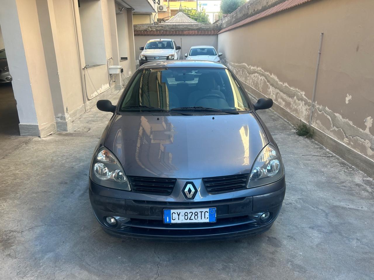 Renault Clio 1.2 16V 3 porte GPL