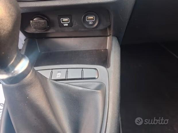 Hyundai i10 - 1.0 MPI Prime CLIMA CERCHI CRUISE MULTIFUNZIONE ESENTE BOLLO NEO PATENTATI