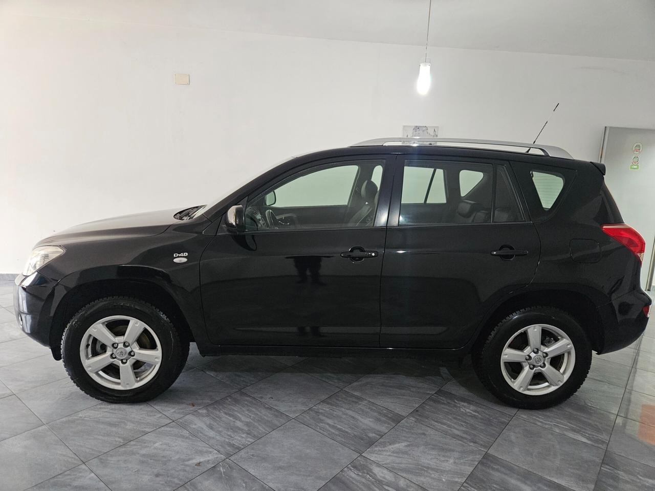 Toyota RAV 4 RAV4 2.2 D-4D 136 CV Luxury