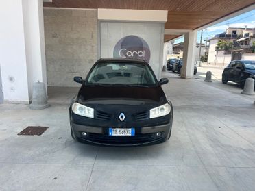 Renault Megane Mégane 1.5 dCi/105CV 4 porte Luxe