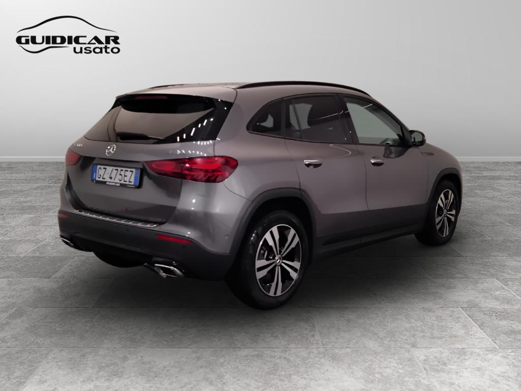 Mercedes-Benz GLA-H247 2023 - GLA 200 d Progressive Advanced Plus 4matic auto