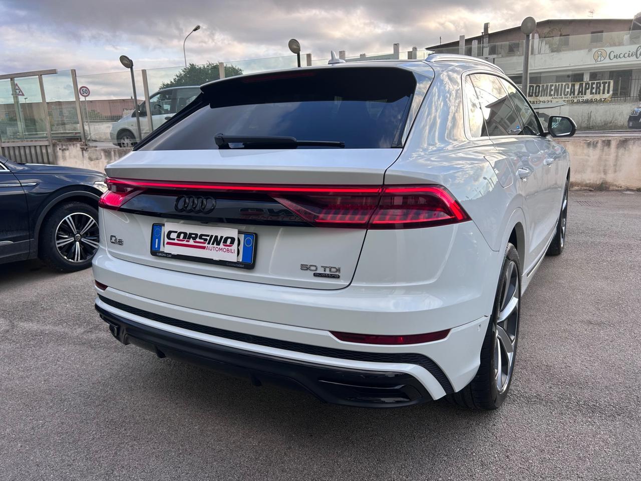 Audi Q8 50 TDI 286 CV quattro S-Line allestimento RS