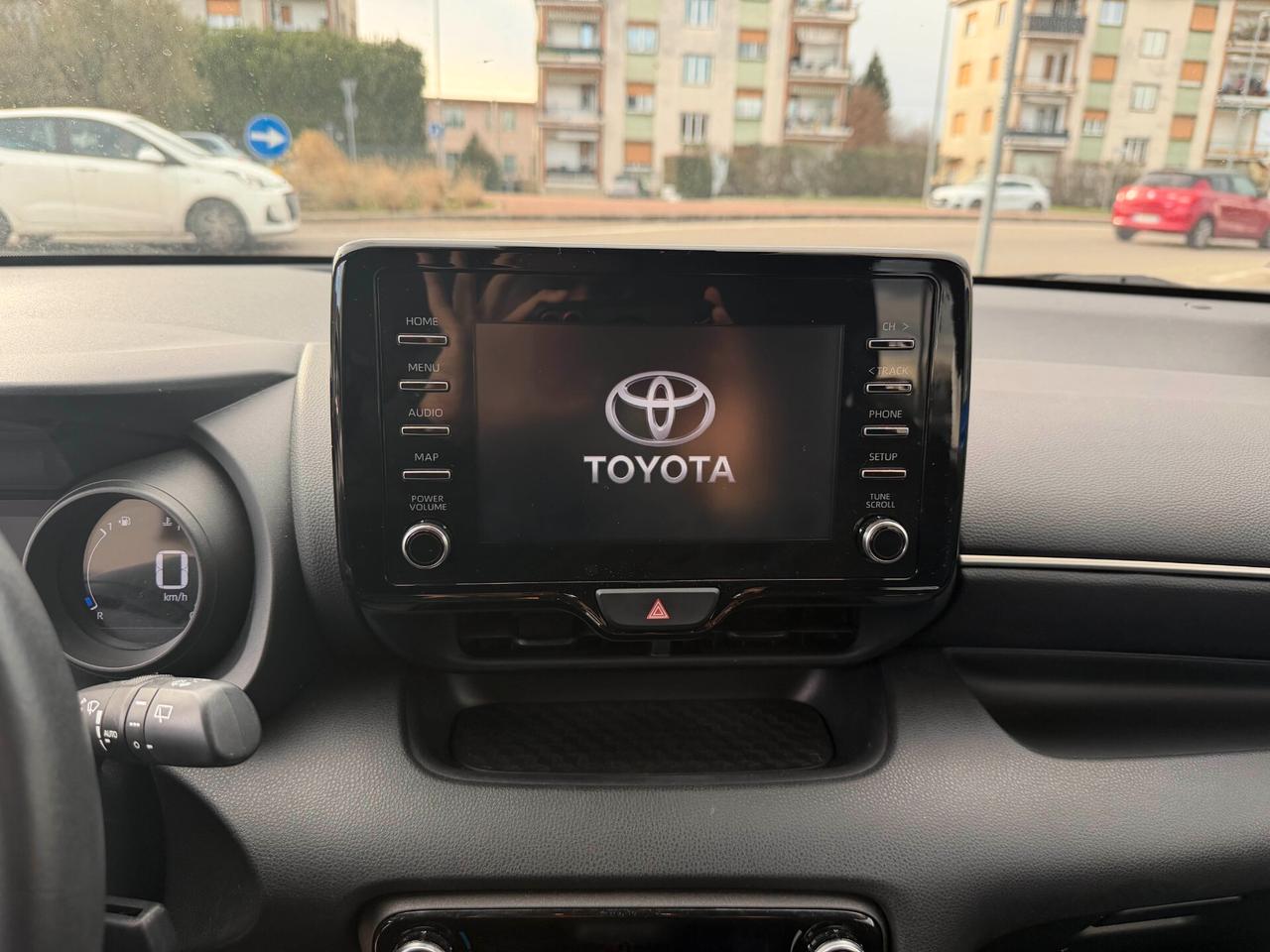 Toyota Yaris 1.5 Hybrid Trend NEOPATENTATI