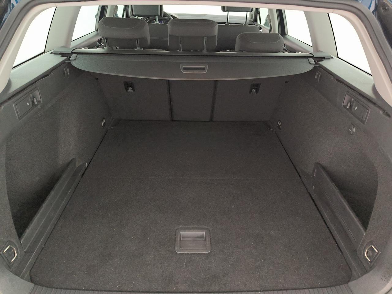 Volkswagen Passat variant 1.6 tdi business 120cv dsg