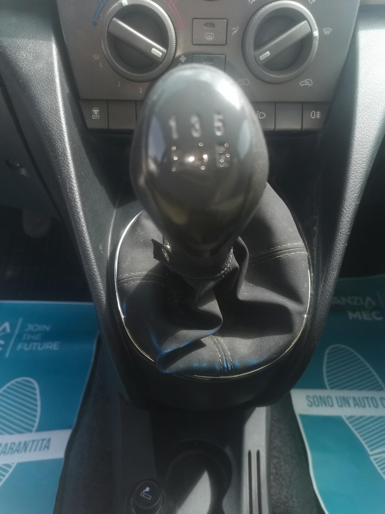 Lancia Ypsilon Multijet 16V Argento 1.3 MJT 70CV 2005