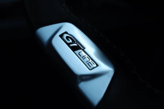 PEUGEOT 5008 PureTech 7 POSTI 130 S&S EAT8 GT Line
