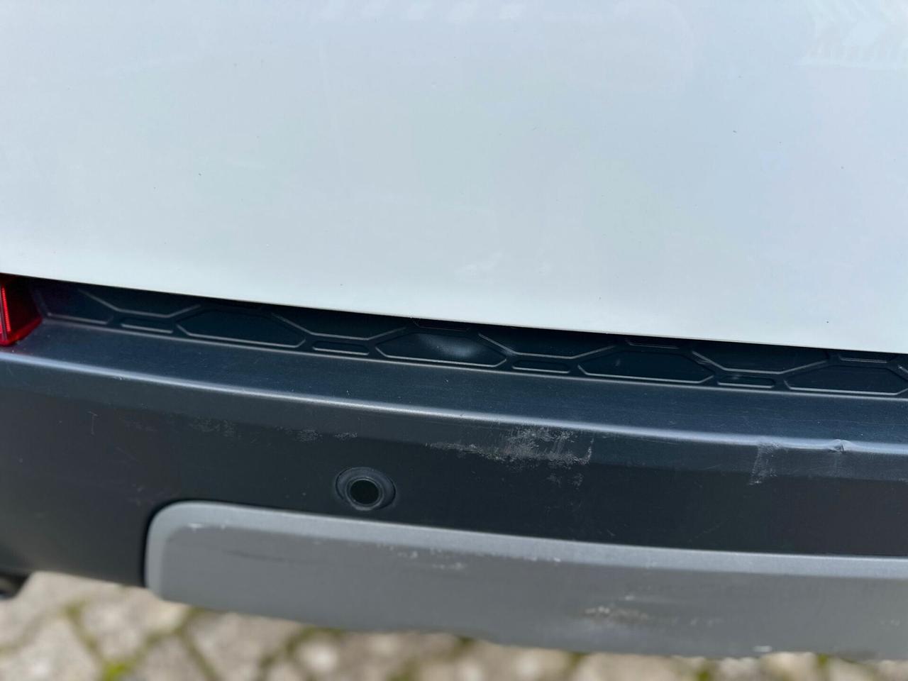 Land Rover Discovery Sport 2.0 TD4 150 CV HSE Luxury AUTOMATICO BI-COLOR