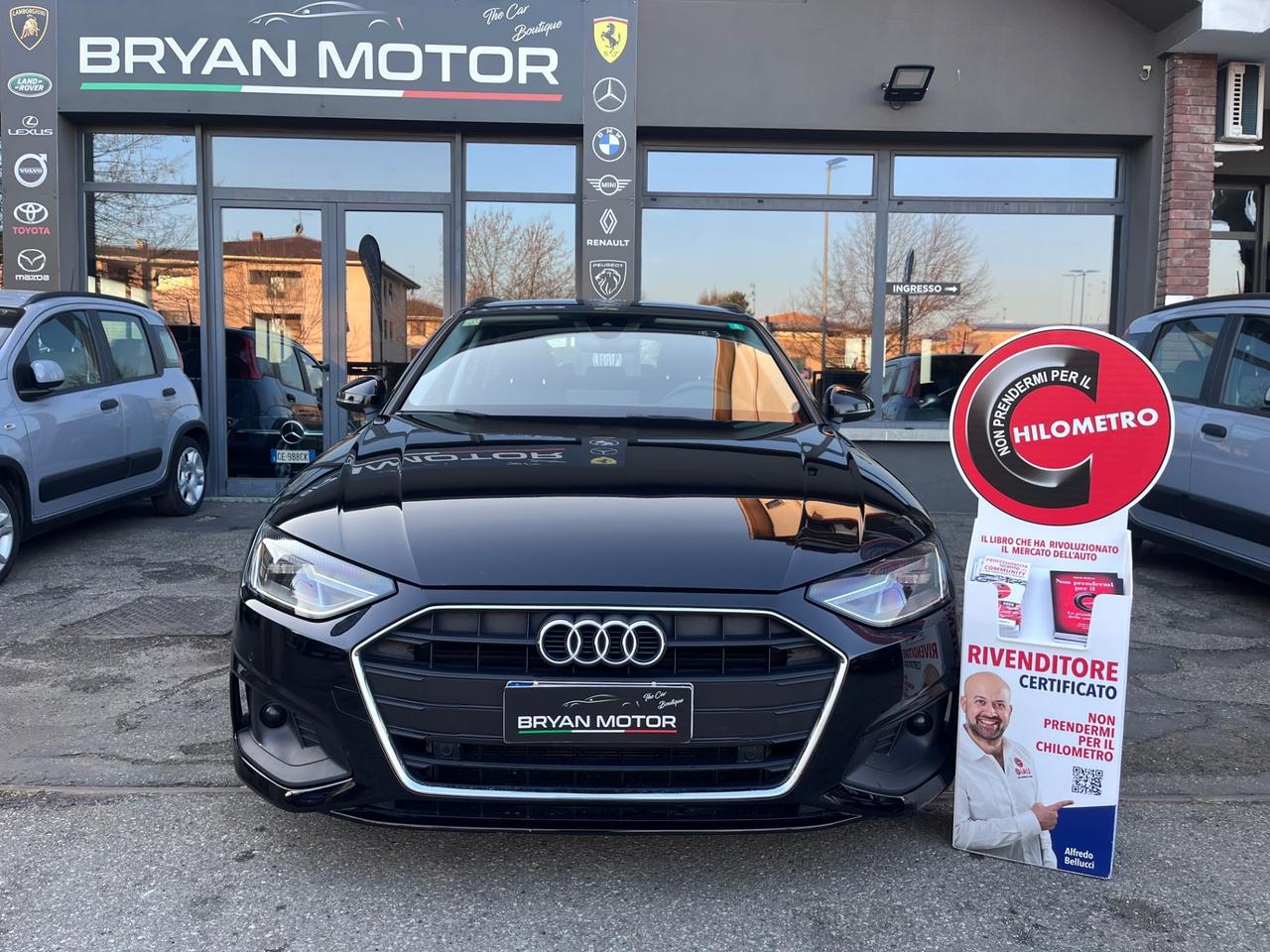 Audi A4 Avant 30 TDI/136 CV S tronic Business Advanced