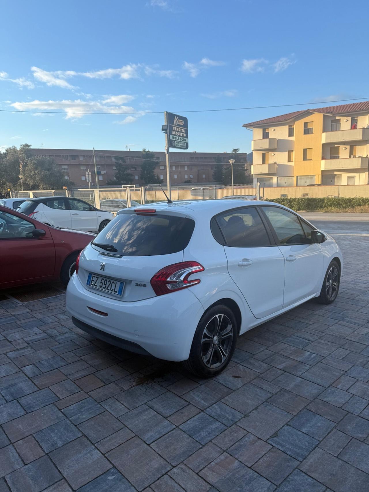 Peugeot 208 ok neopatentati