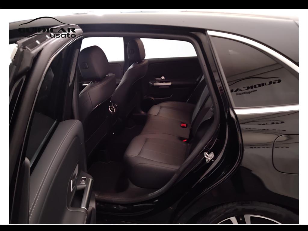 Mercedes-Benz Classe B - W247 2023 - B 180 d Street Edition auto