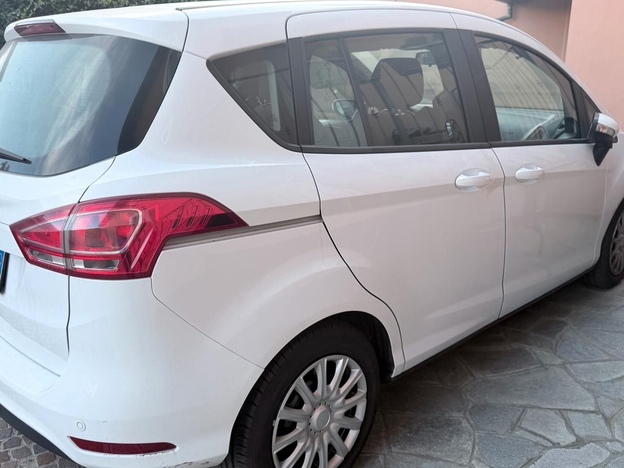 Ford B-Max 1.4 90 CV Business