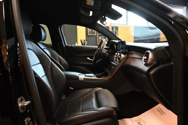 MERCEDES-BENZ GLC 220 d COUPE 4MATIC EXCLUSIVE SPORT 9G-T.PED.19"CAMFULL